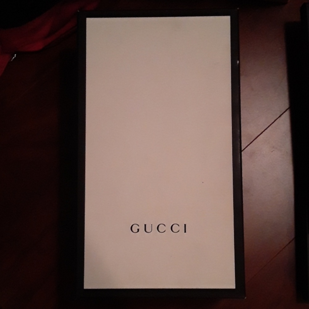Authentic Gucci gift boxes & storage bags!